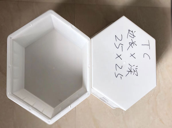 水利連鎖護(hù)坡模具
